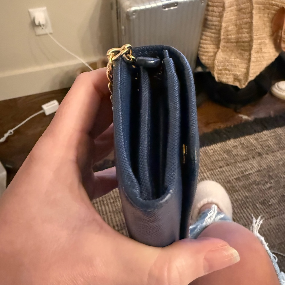 EUC Prada $990 Saffiano Leather Continental Waller blue with Chain & Card Holder - Picture 6 of 16